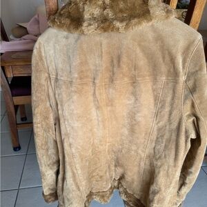Luxurious Tan Shearling Leather Jacket
